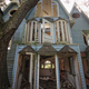 Illustration for article titled This abandoned playhouse was once an elaborate treehouse mansion